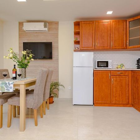 Bella Apartments No1 ไฮจ์ดุสโซบอสโล ภายนอก รูปภาพ